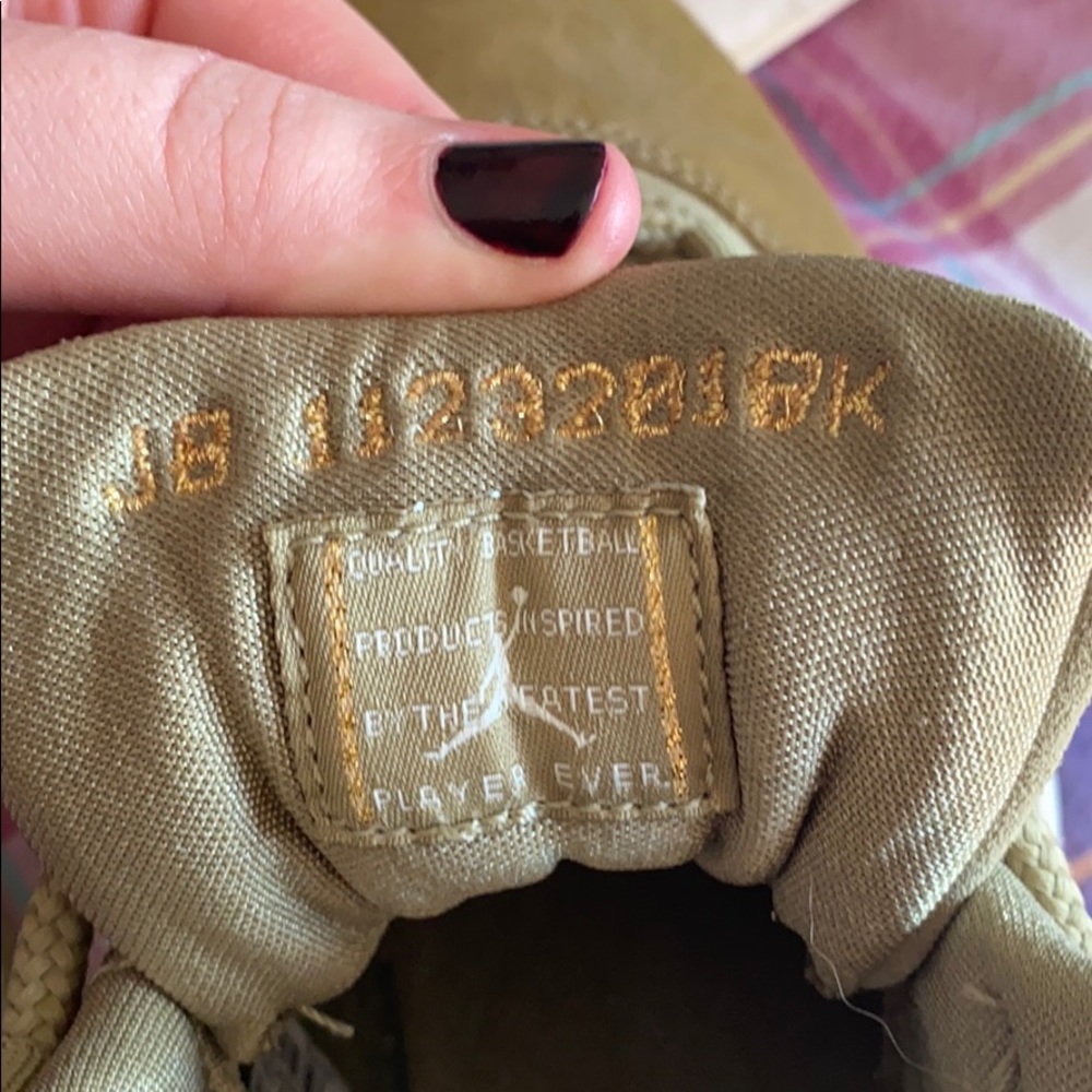 Jordan’s - Picture 4 of 7